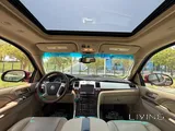Cadillac Escalade 2011